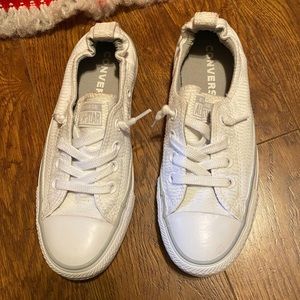 White Converse Chuck Taylor Shoreline Slip On’s